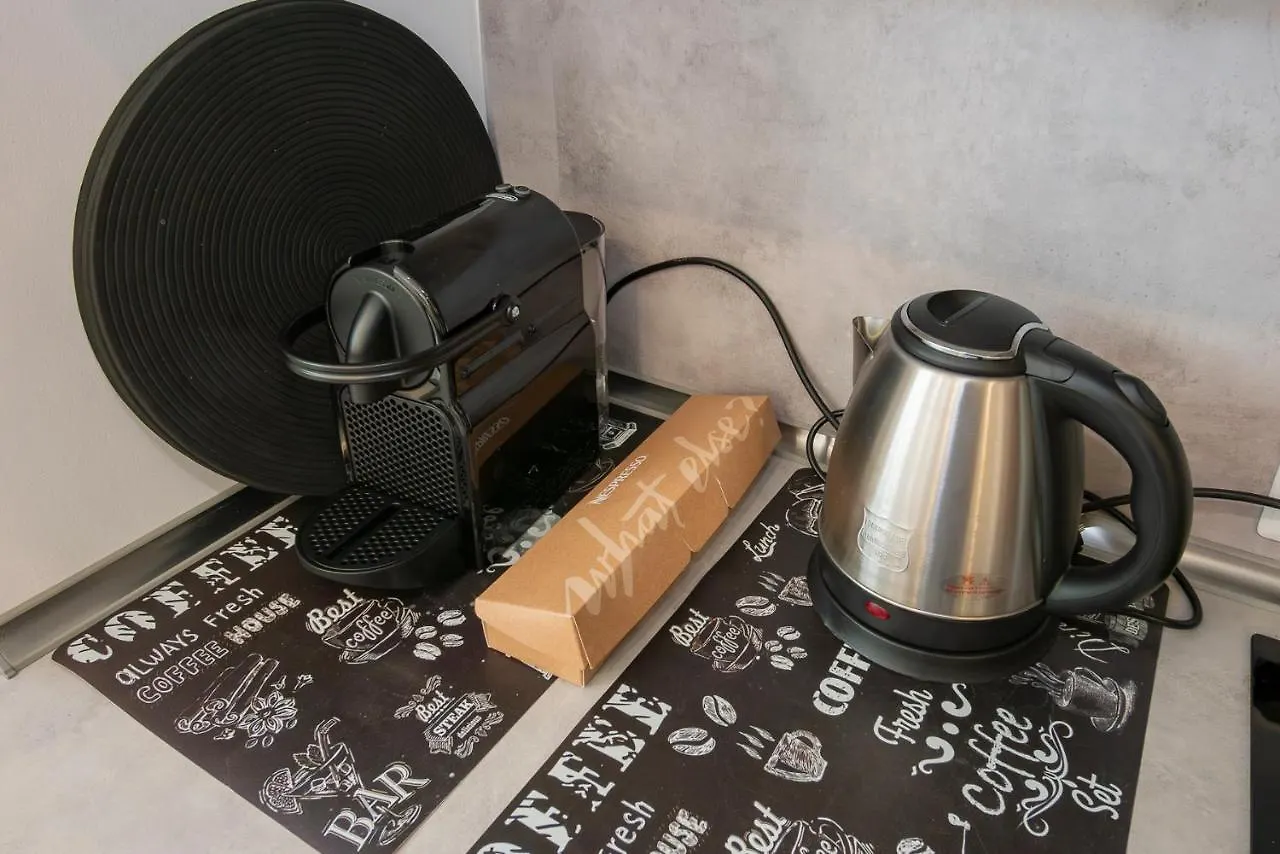 Ihost Apartment - Val Strona 6 Milan 0*,  Italy