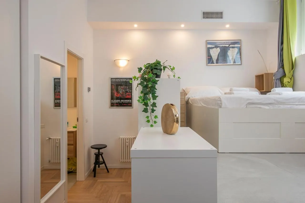 Ihost Apartment - Val Strona 6 Milan